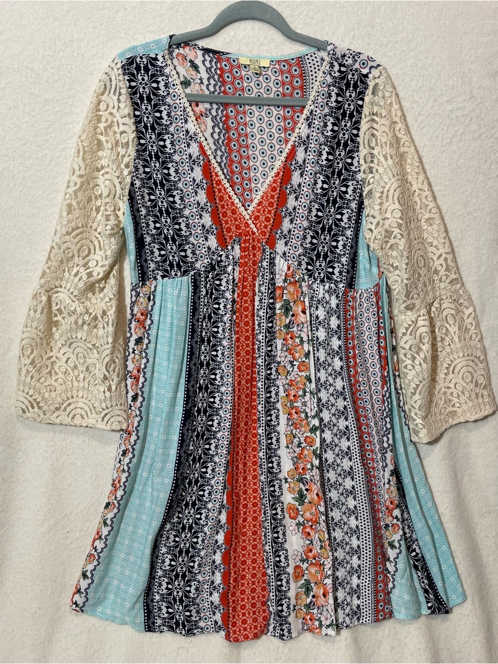Kori America Festival Patchwork Floral V-Neck Lace Bell Sleeve Dress Small
